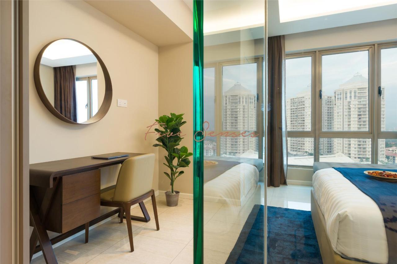 Dorsett Sri Hartamas Kl By Roam Hotel Kuala Lumpur Exterior foto