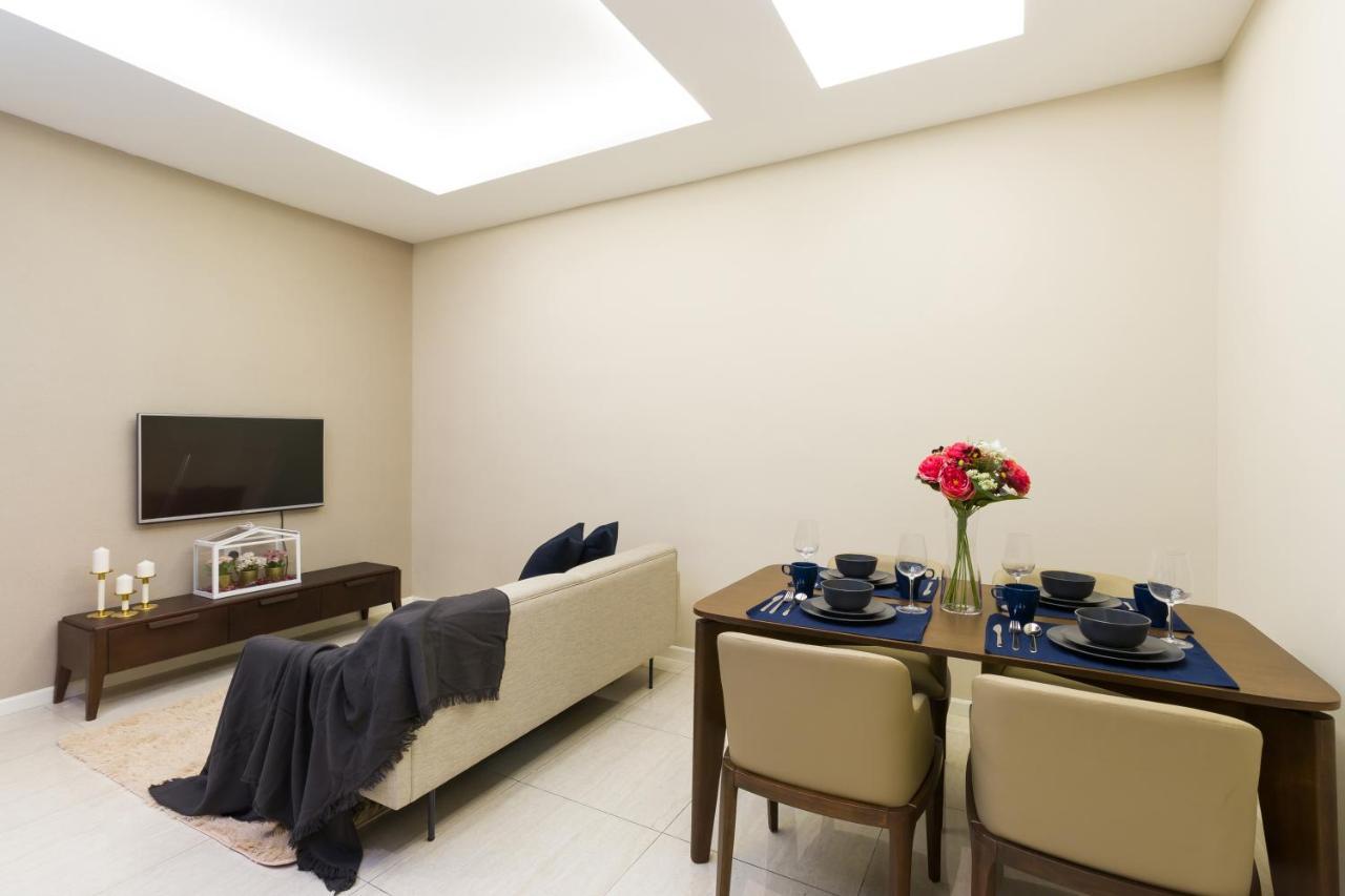 Dorsett Sri Hartamas Kl By Roam Hotel Kuala Lumpur Exterior foto