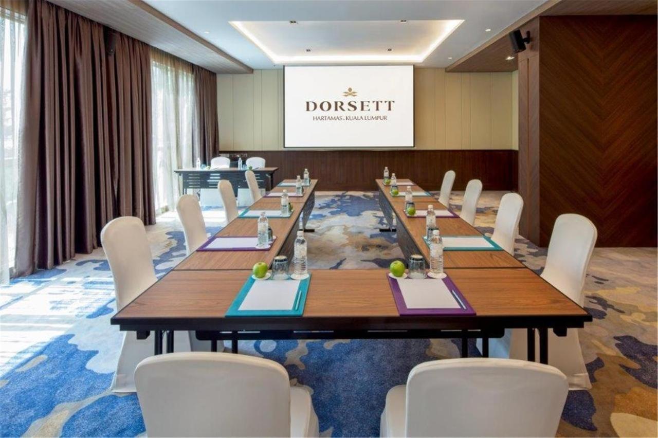Dorsett Sri Hartamas Kl By Roam Hotel Kuala Lumpur Exterior foto